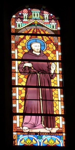 아시시의 성 프란치스코_photo by Reinhardhauke_in the Church of Saint-Pierre in Neuilly-sur-Seine_France.jpg